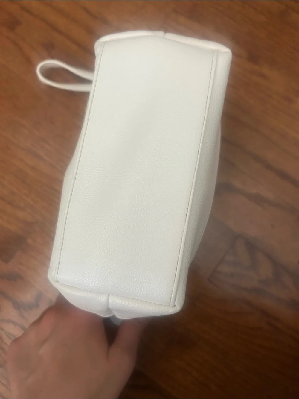 Betsey Johnson NWOT White Floral Wristlet/Cosmetic Bag